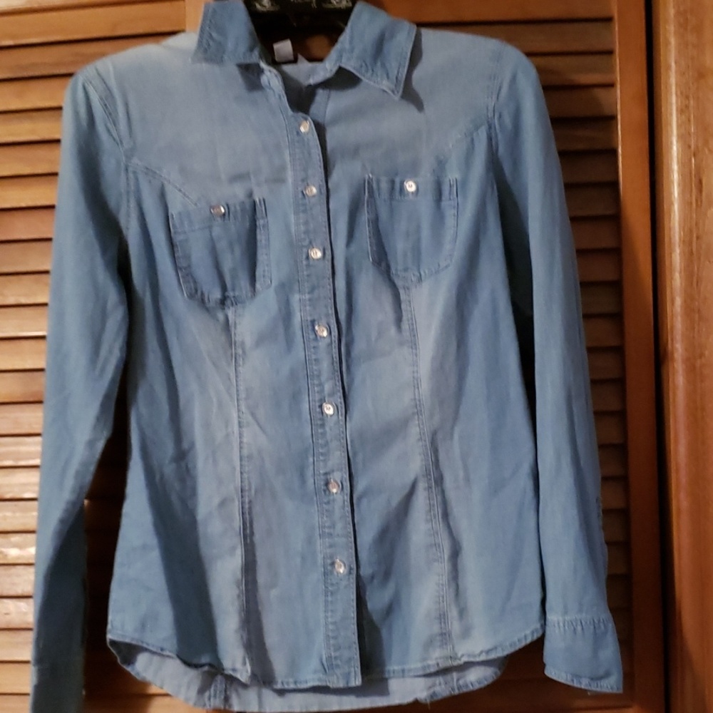 Guess jean shirt medium